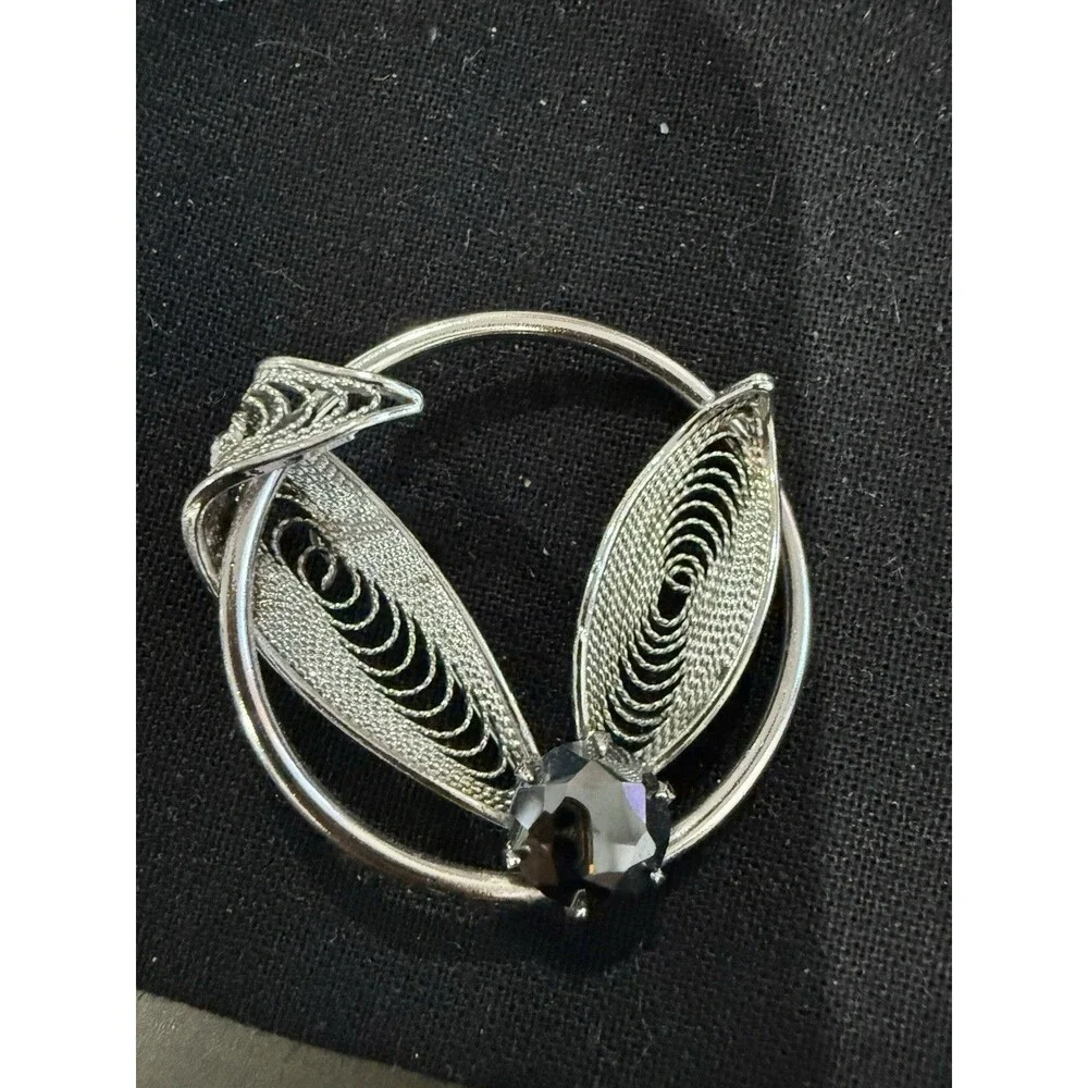 Vintage Mid Century Filigree Wreath Brooch Black Stone Pin Silver Tone  1” Appro
